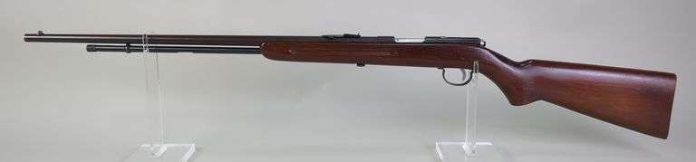 Remington 34 .22 SLLR Bolt Action Rifle SN# 131433, Walnut Stock image
