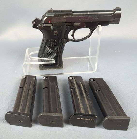 Pietro Beretta/ PW Arms 81 7.65 Cal Pistol SN# D62999W, 5 Total Mags image