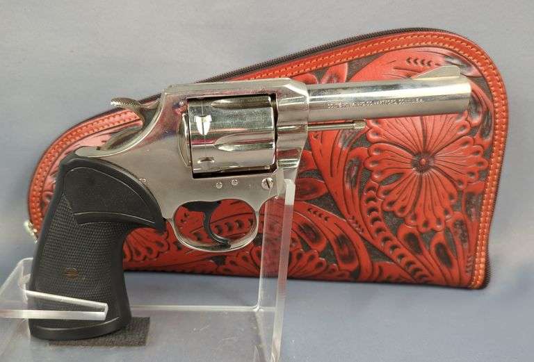 Colt Lawman Mk III .357 Mag 6-Shot Revolver SN# L80137, In Tooled Leather Case image