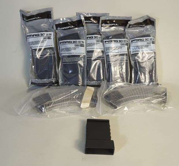 Magpul PMAG 30 AR/M4 Magazines and SC550/551 Magazine Loader image