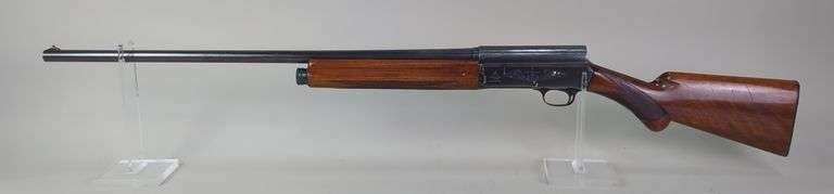 Belgium Browning Auto 5 16 ga  Shotgun SN# 4559, 27.5" Bbl, image