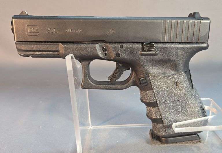 Austria Glock 23C .40 Cal Pistol SN# EAX243US image