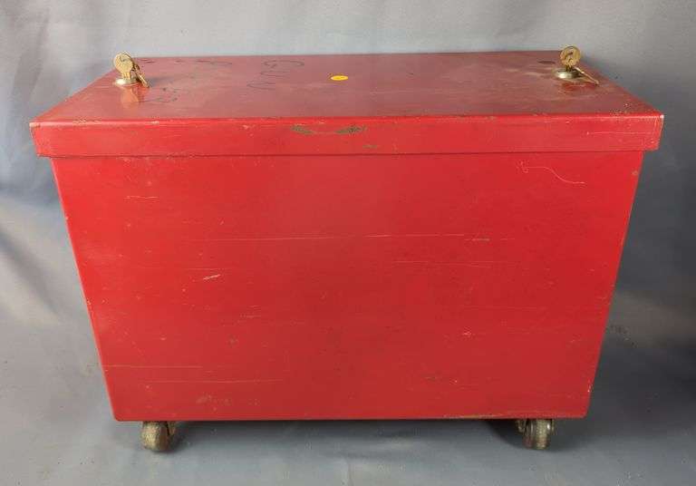 Rolling Gun Powder Storage Container With Locks, Includes Keys, Box Is 14.5" X 22.5" X 11.5" Not Including Wheels image