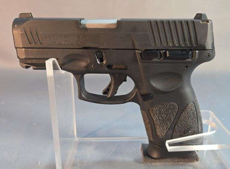 Taurus Armas/ Taurus G3c 9x19  Pistol SN# AEE412069 image