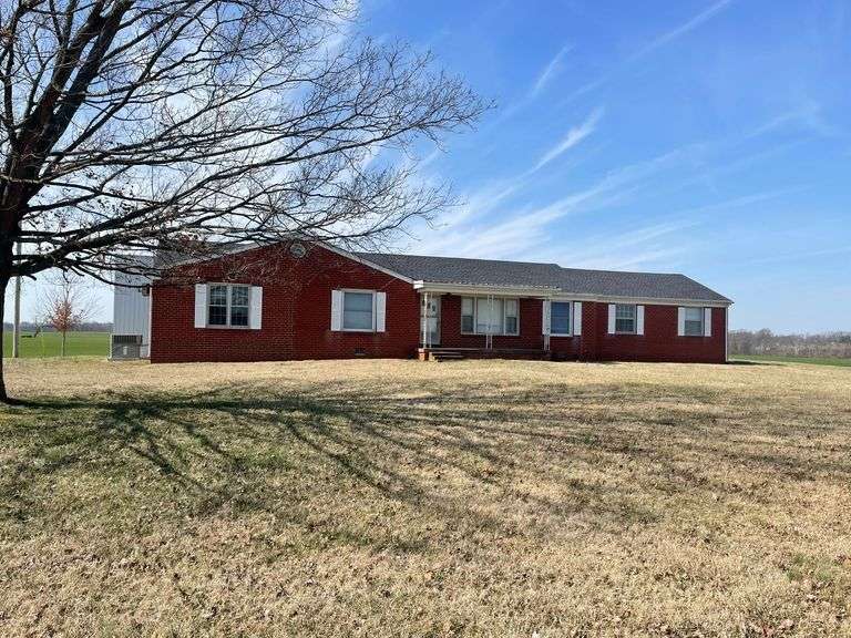 10115 NASHVILLE RD. - ADAIRVILLE