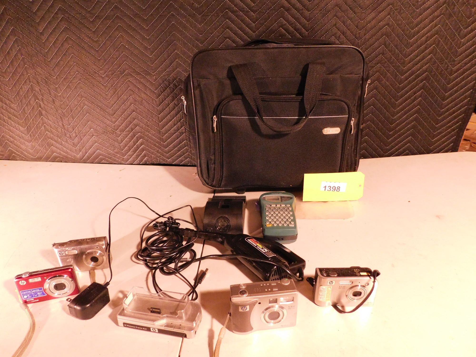 Lot image 1