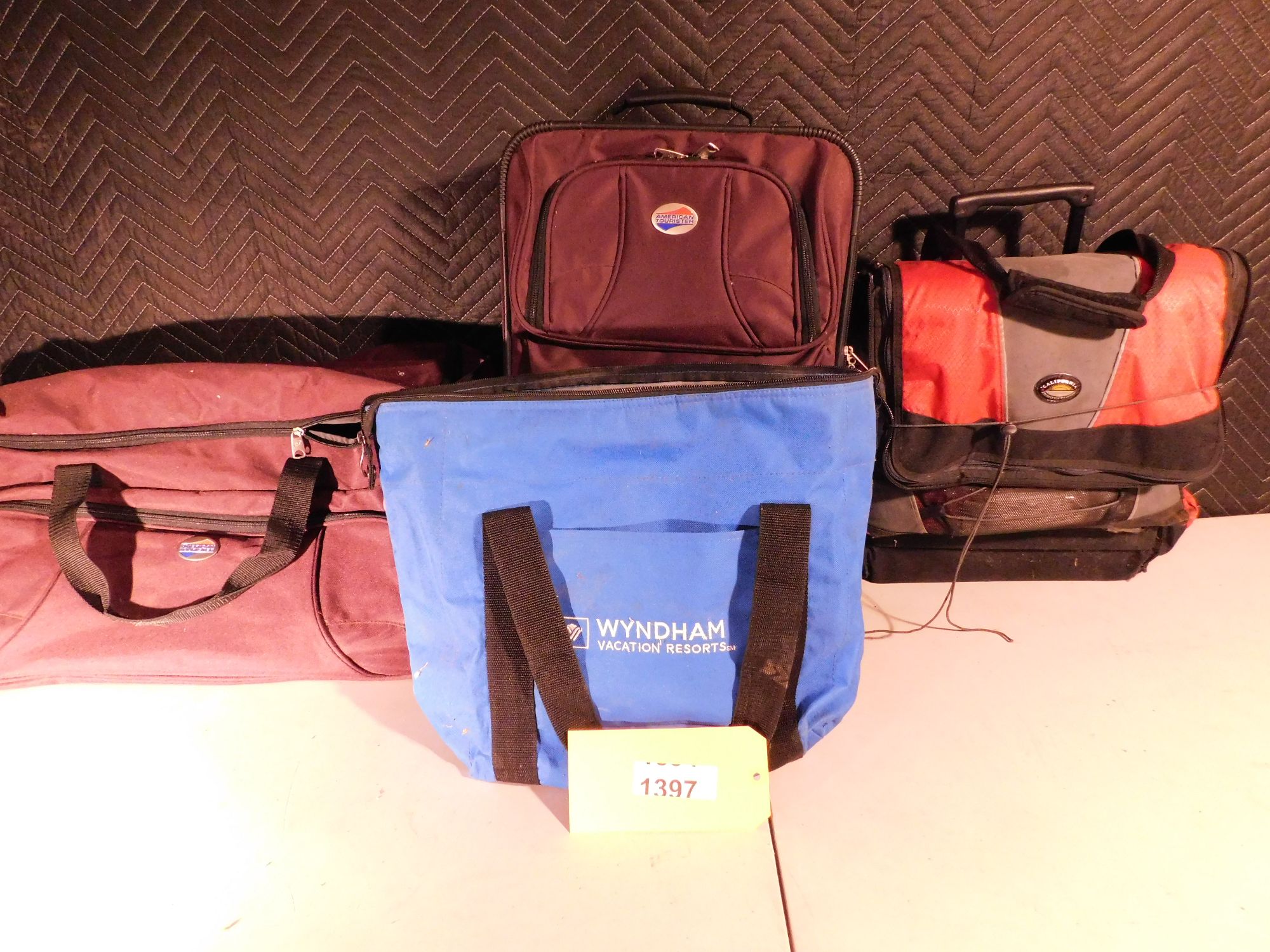 Lot image 1