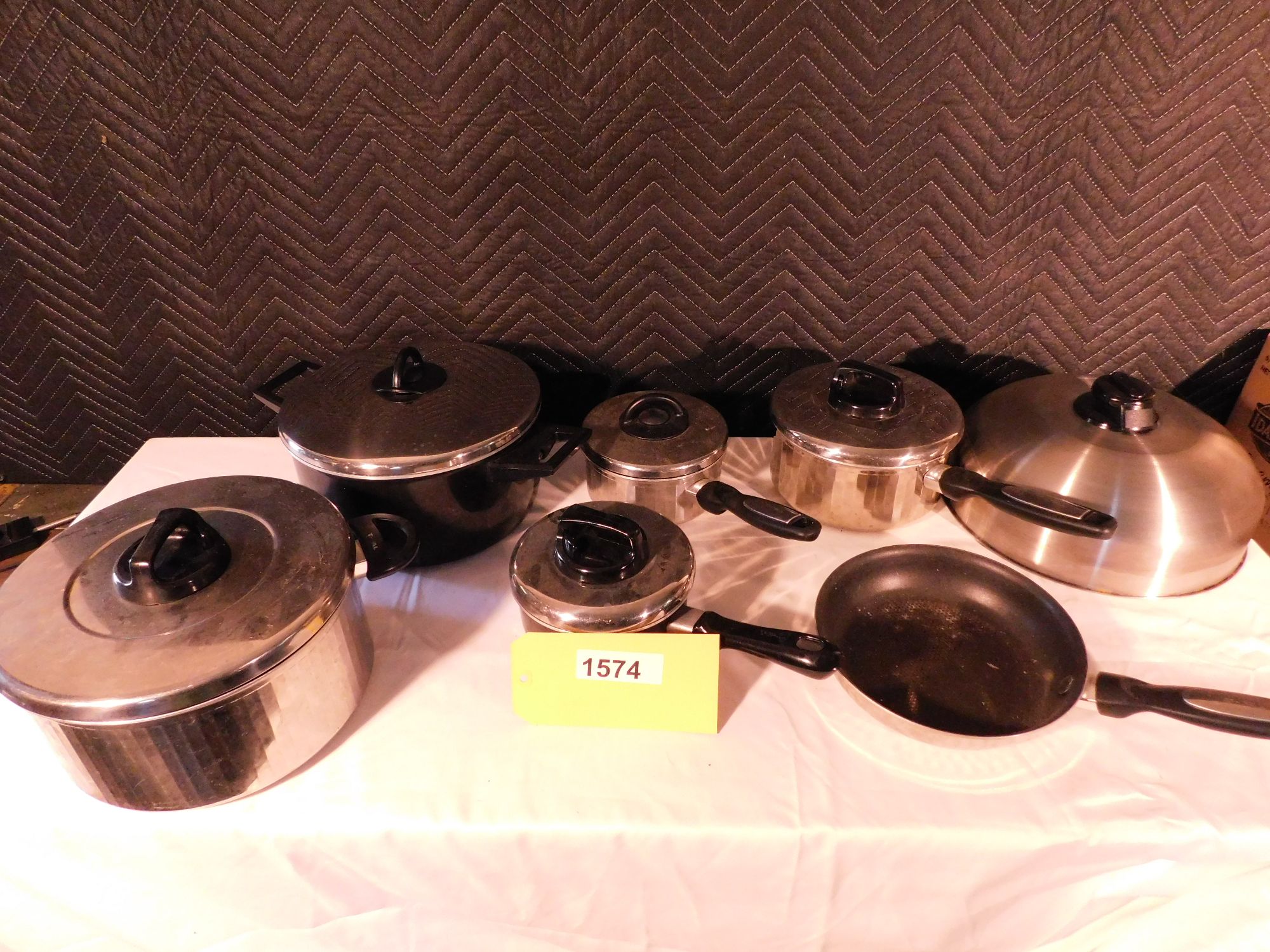 Lot image 1