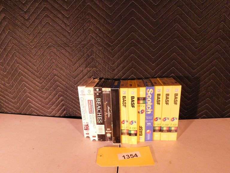 Lot of VHS tapes, some brand new, 6 hr recordable tapes