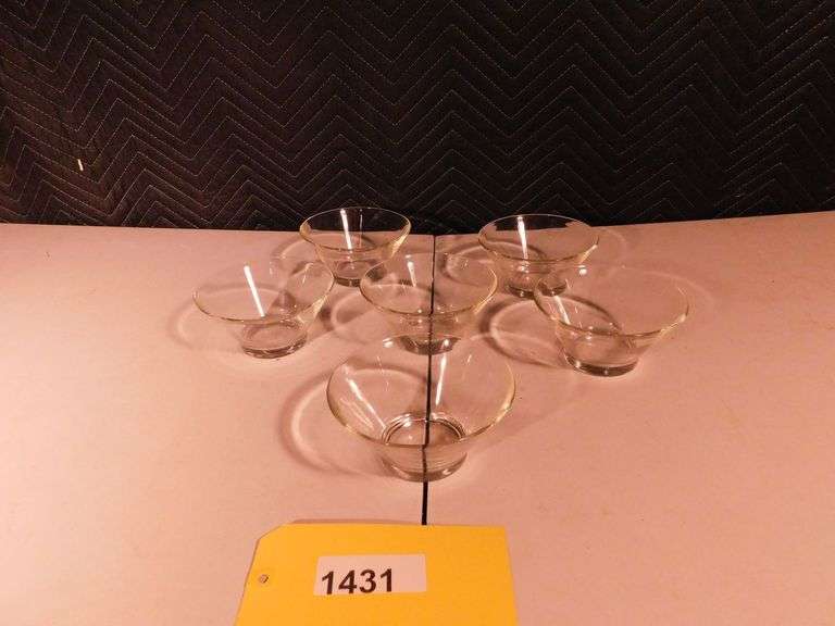 Lot of 6 sundae bowls