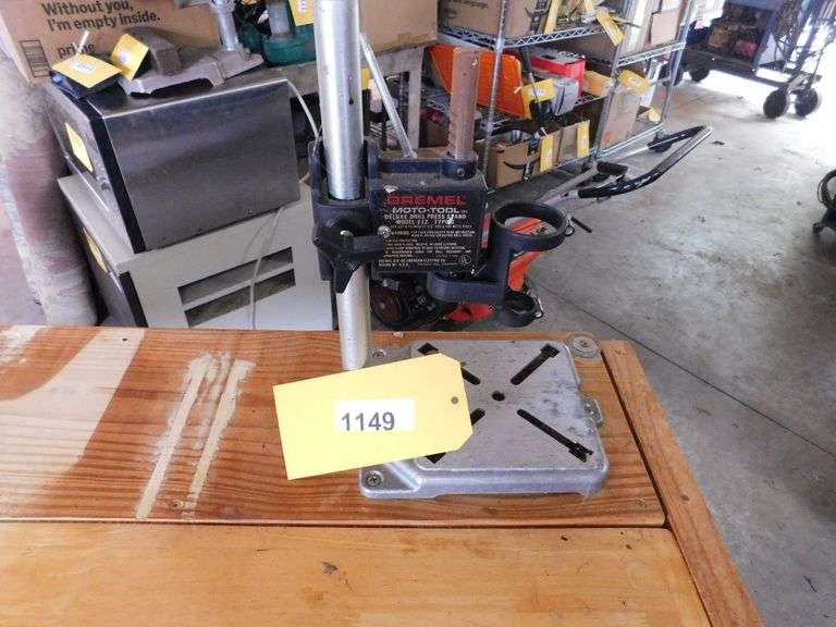 Solid Wood Work Bench with 1 Vice and a Drill Press, on Casters with four drawers