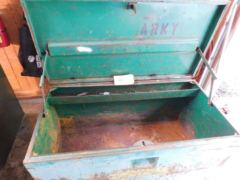 Job Box on wheels 48" x 31" x 24"