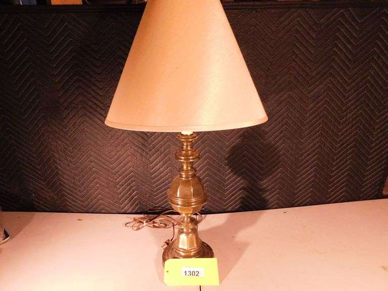 Metal lamp