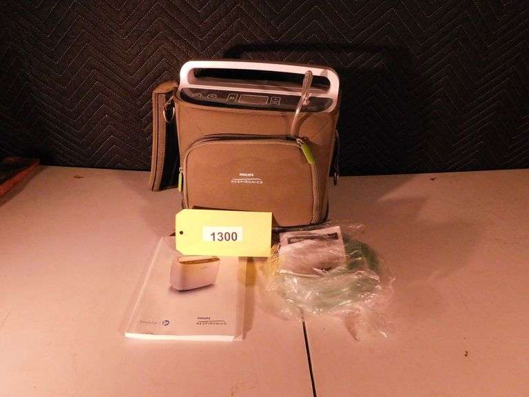 Phillips Respironics  & Oxygen w/manual and hoses