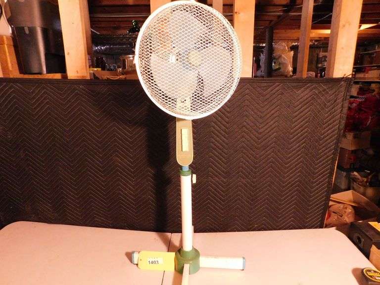 12” Oscillating fan