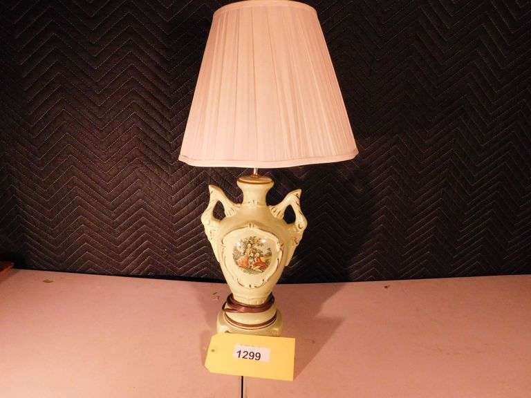Vintage Victorian-style hand painted porcelain trophy table lamp