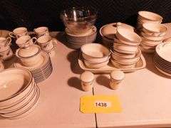 Lot of Lenox Chinastone Poppies on Blue 4 piece set