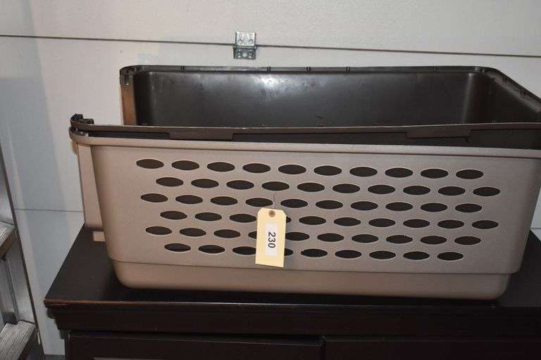 Large dog kennel