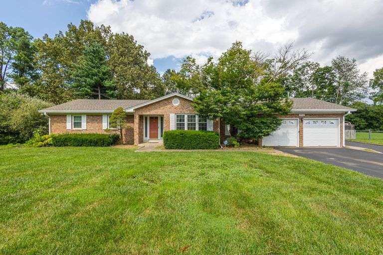 2510 MOSSWOOD DRIVE