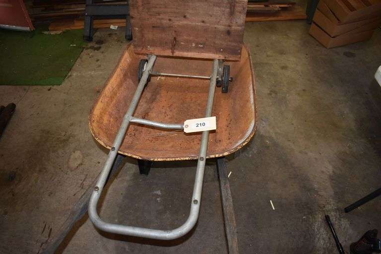 Wheel barrow and dolly