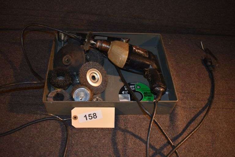Black & Decker 3/8 drill with metal brushes