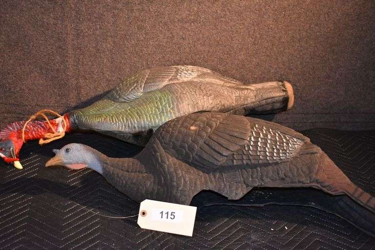 Turkey decoys