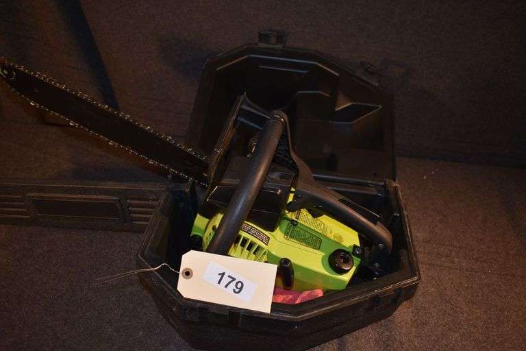 Poulan 2300 CVA chain saw