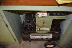 Sears 2 cylinder air compressor with hose