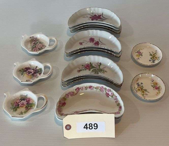 China Side Dishes, Small Ceramic Teapot Coasters, 2 Small Round Coasters image