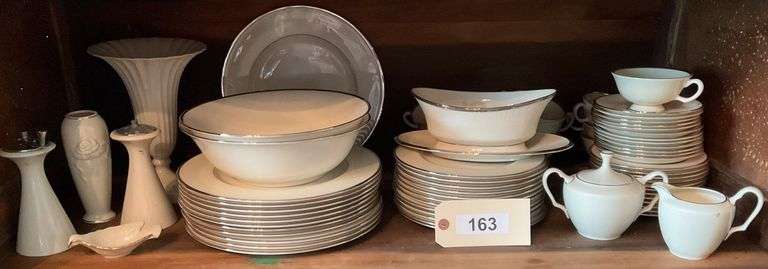 Lenox 'Montclair' Formal China, Approx 66 Pieces, Plus Lenox Salt & Pepper, 2 Vases, Small Tray image