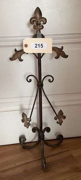 Fleur De Lis Metal Floor Easel, 29" image