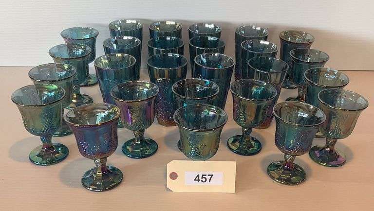 Harvest Grape Carnival Glass 12 Tumblers And 14 Wine Stems image