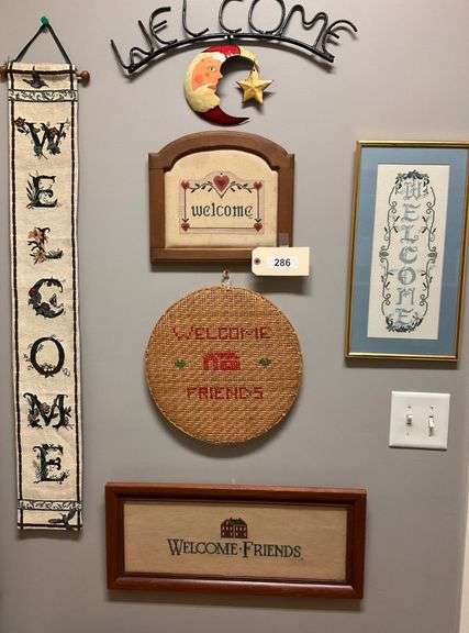 Six Welcome Signs image