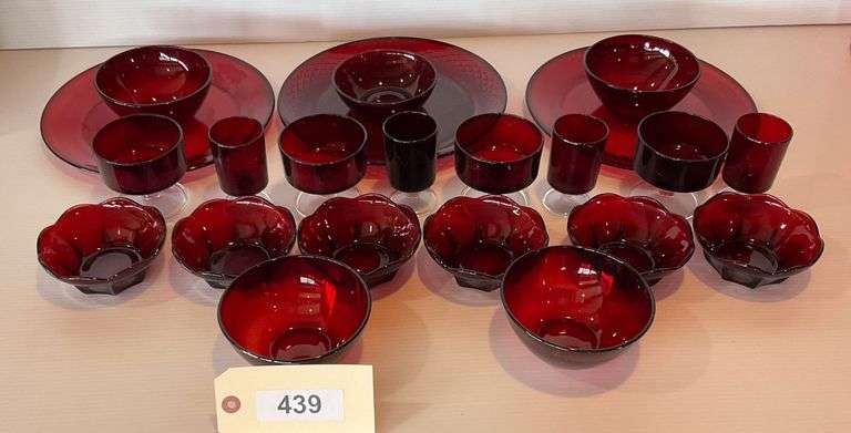 Red Glass Tableware, 22 Pieces image