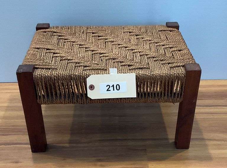 Rush Woven Stool, 18"X13.5"X10" image