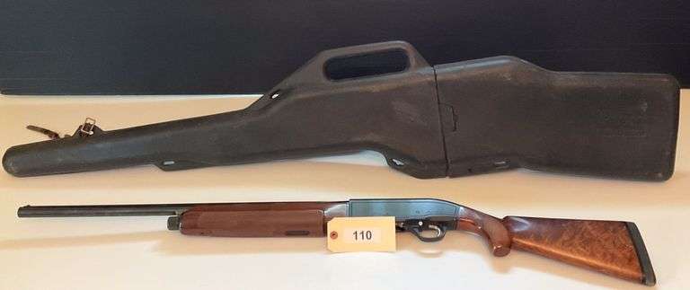 P Beretta MOD A 303, 20 Gauge With Boot.  This item will be picked up at Mammoth Outdoors and will have a $40 transfer fee paid to Mammoth Outdoors when you pick up the item.  They will also do a background check. image