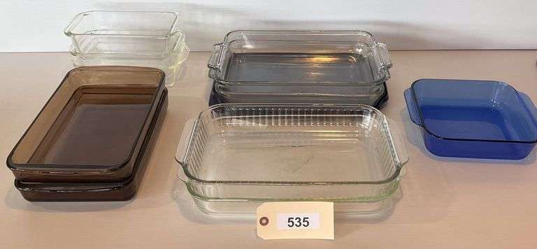 Pyrex And Anchor Hocking Bakeware image