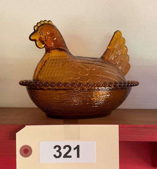 Amber Glass Hen On Nest image
