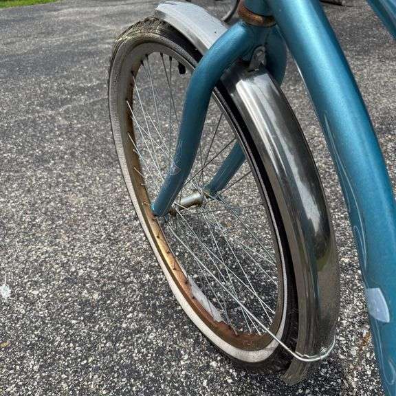 Classic Huffy Beach Cruiser Bicycle- Blue
