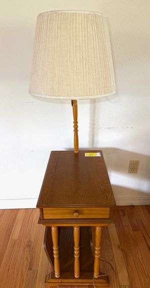 Wooden Side Table Lamp
