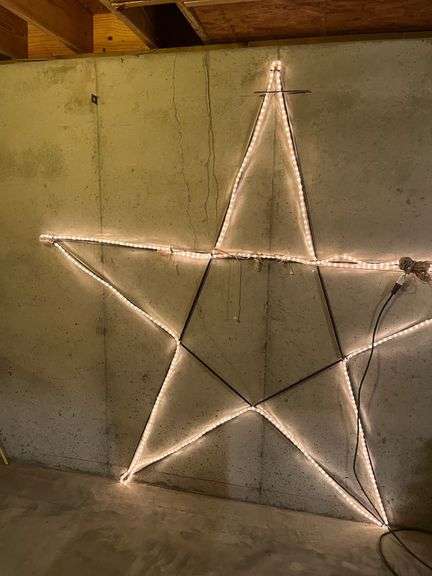 Large Lighted Star Christmas Decoration