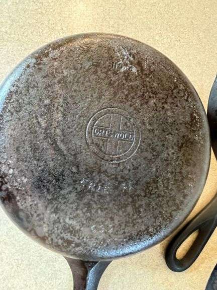 3 Cast Iron Skillets- Griswold