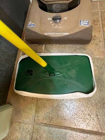 Dirt Devil Vacuum & Cleaning Supplies