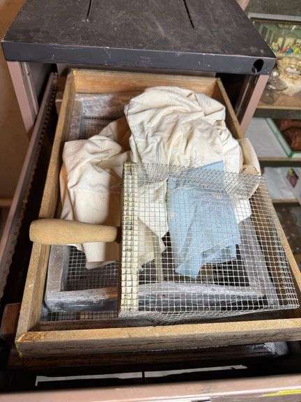 Homemade Herb Drying Cabinet