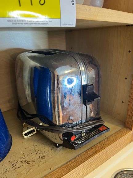 Vintage Toaster, Ball Jars, Pitchers & More!