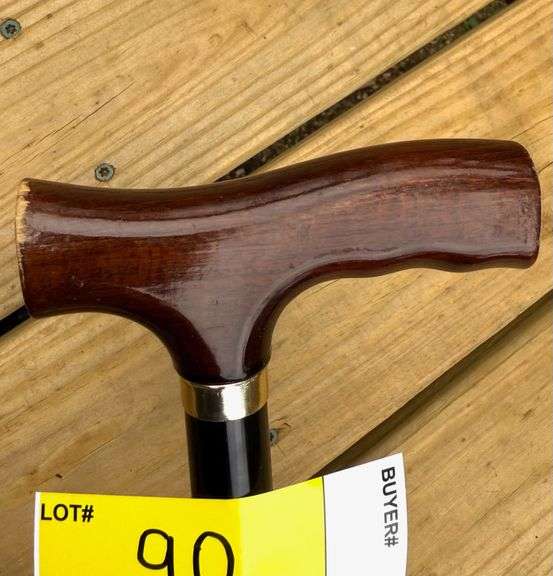 Fancy Cane & Squirrel Shoe Horn