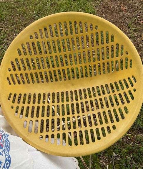 Pair of HIGHLY COLLECTIBLE Vintage Fabiano & Panzini Yellow Scoop Patio Chairs- Made in Canada