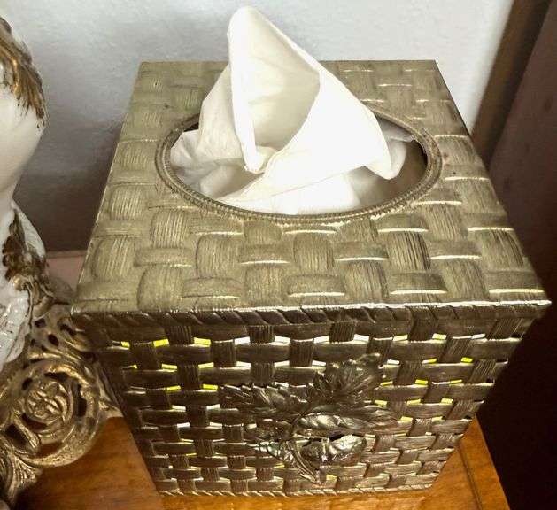 Oil Lamp, Wesclox Electric Clock, Fan, Figurines & more!