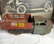 1924 Chrysler Vintage Painted Metal Toy Truck