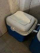 Cooler Lot